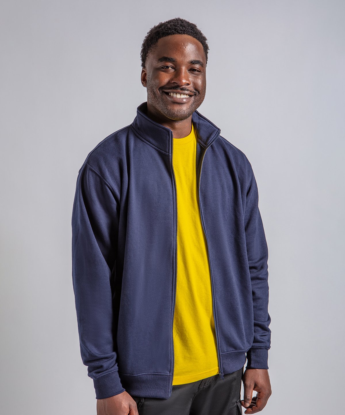 Pro Fullzip Sweatshirt